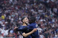 LOL决赛-巴黎圣日耳曼队在最新的联赛中获得胜利