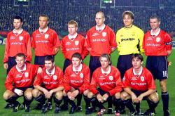 英雄联盟总决赛2025-包含回顾足球经典时刻：传奇再现的词条