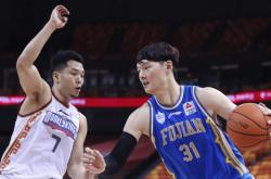 英雄联盟总决赛-步行者力克猛龙，王哲林刷新纪录