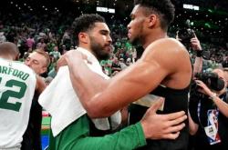 LOL决赛-老鹰不敌雄鹿，汉密尔顿失语