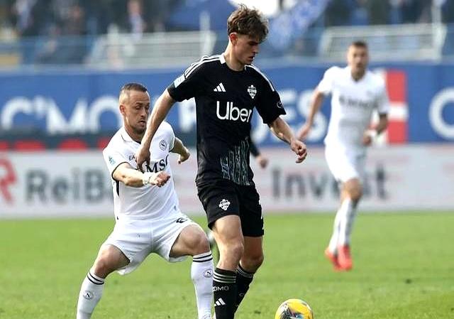 关于那不勒斯击败佛罗伦萨-势不可挡的信息