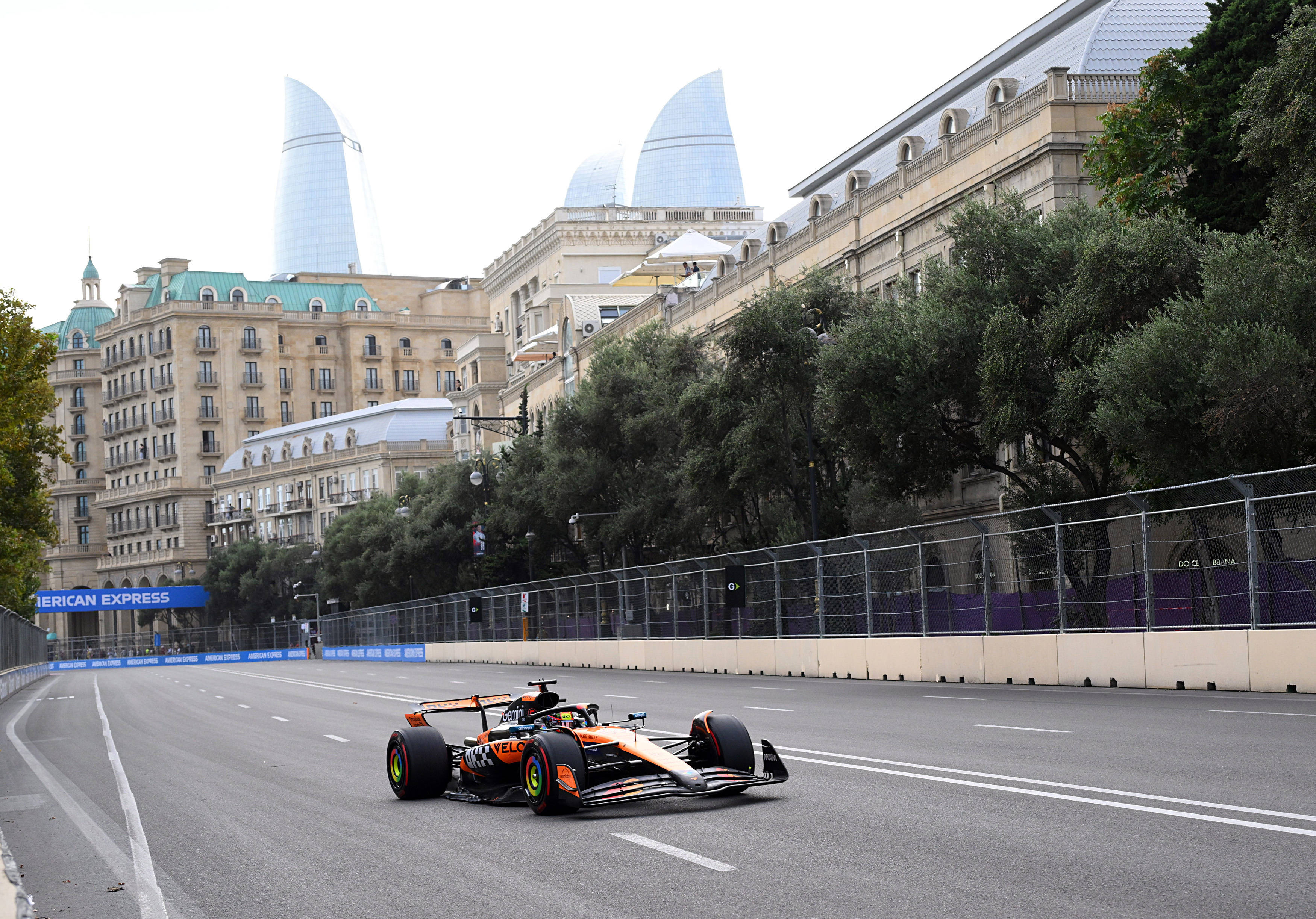 关于威廉姆斯横扫迈凯伦,汉密尔顿惊艳四座的信息 关于威廉姆斯横扫迈凯伦,汉密尔顿惊艳四座的信息