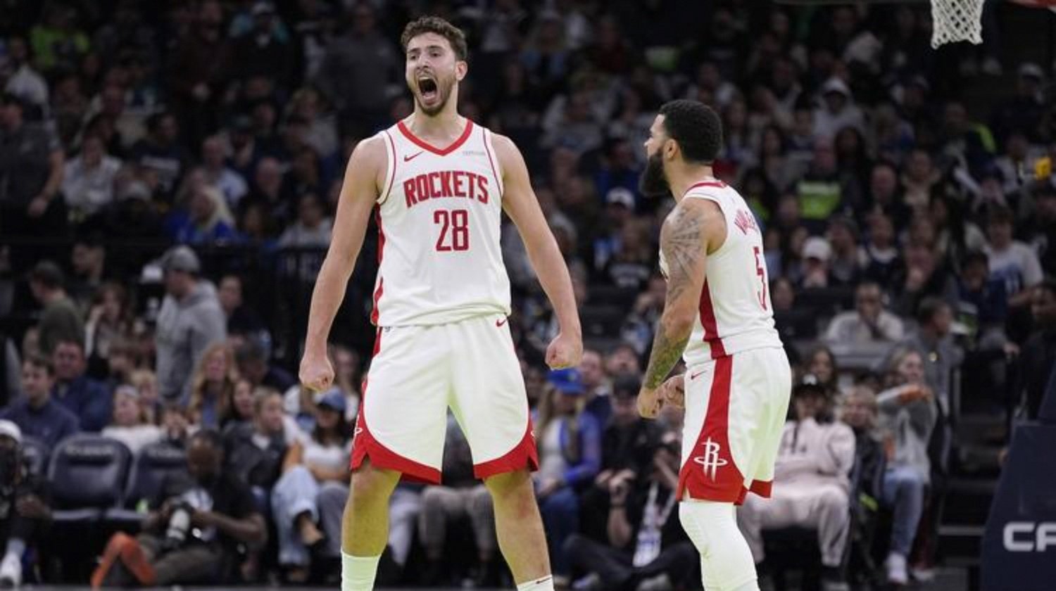 火箭主场大胜开拓者，取得赛季第十胜