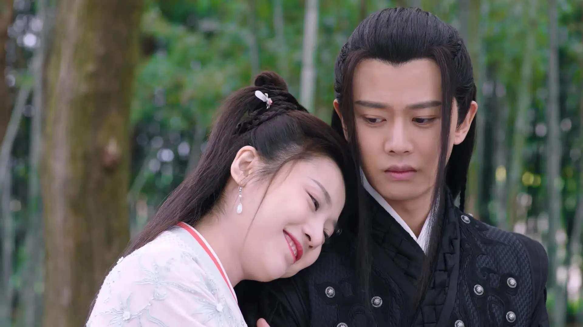 寒流中的柏林暖阳，格纳布里用双响炮点燃洪都拉斯队