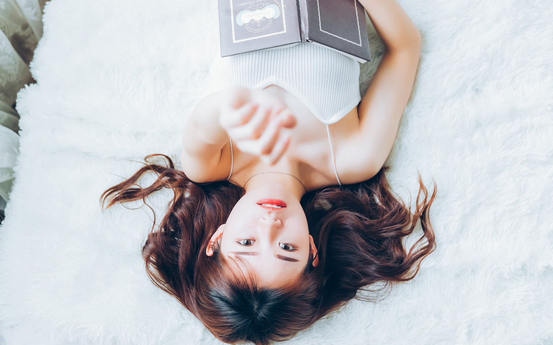 时空错位的传奇，约基奇客串奇才阵中，一记绝尘助攻轻取国王