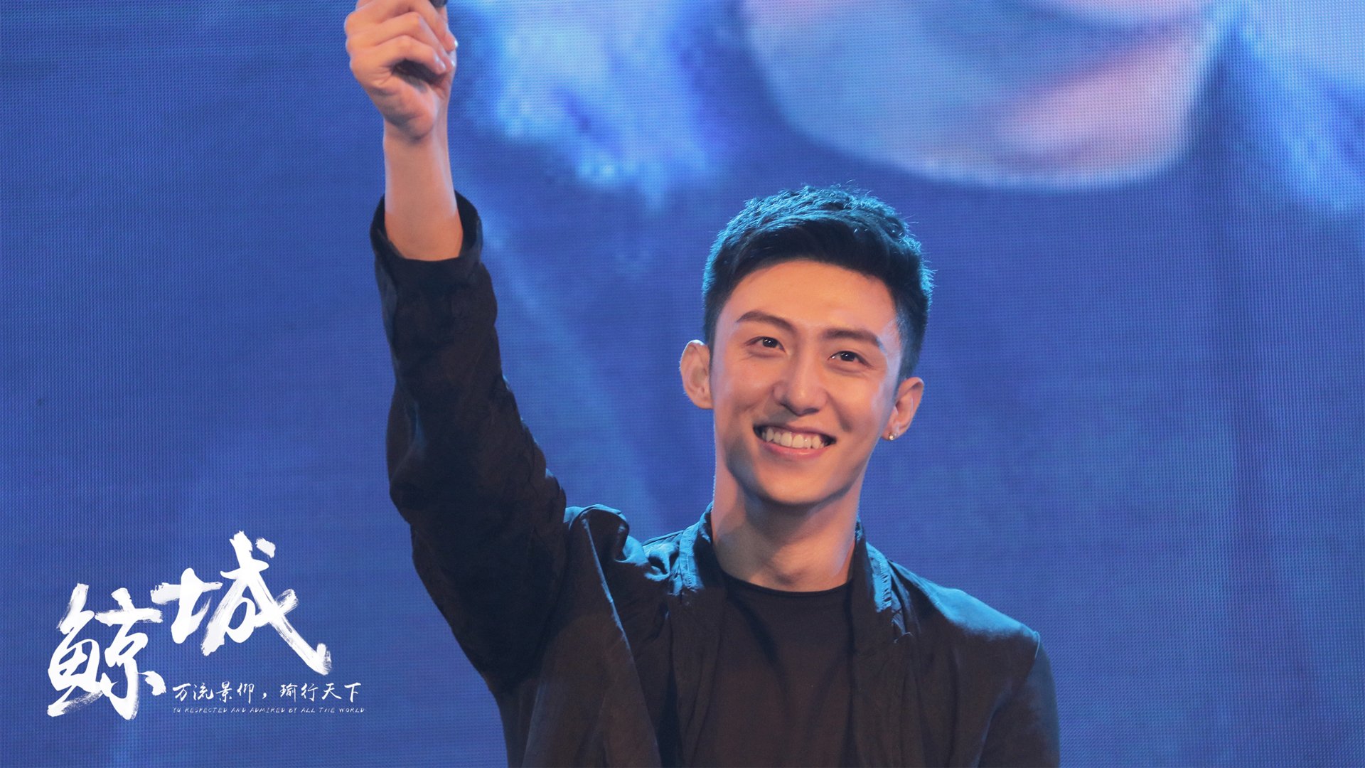 临界点，同一秒，基多暴雨与赛道闪电如何共享同一种心跳