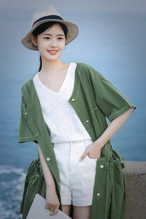 22分与44分,一场数据编织的篮球迷局