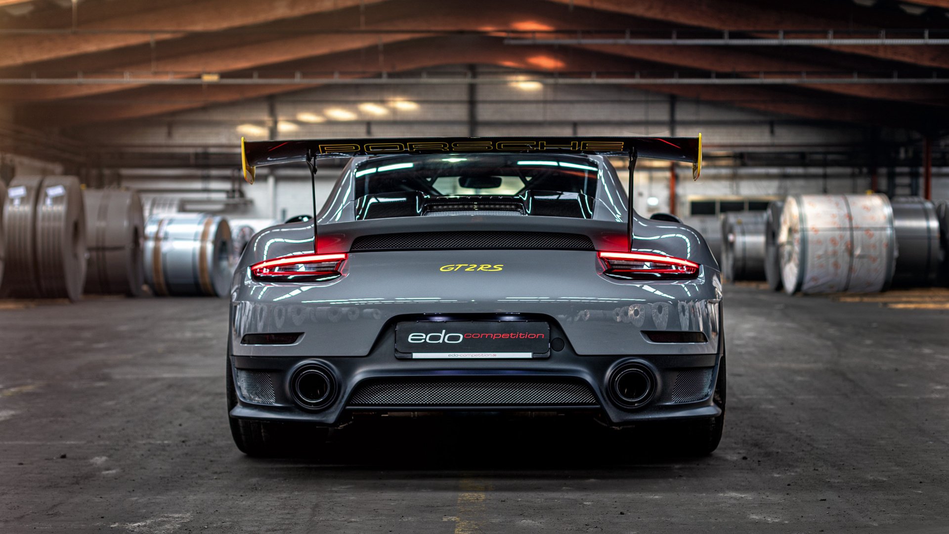 双重化身，从卡塔尔战场到国家德比，阿坎吉完成身份转换的夜晚