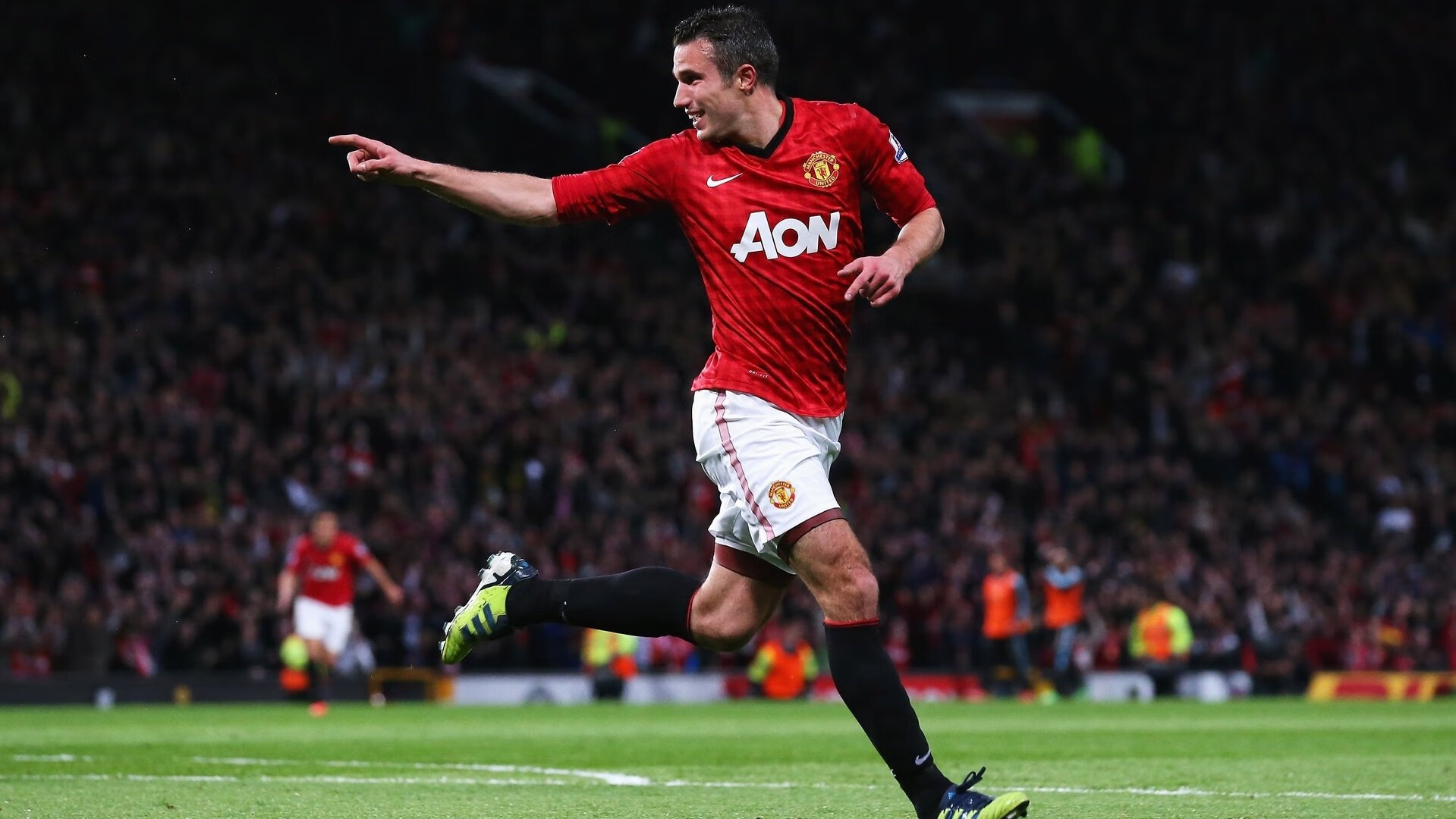 英超争冠焦点战前夕,新西兰硬仗取胜比利亚雷亚尔,国脚状态成关键变量