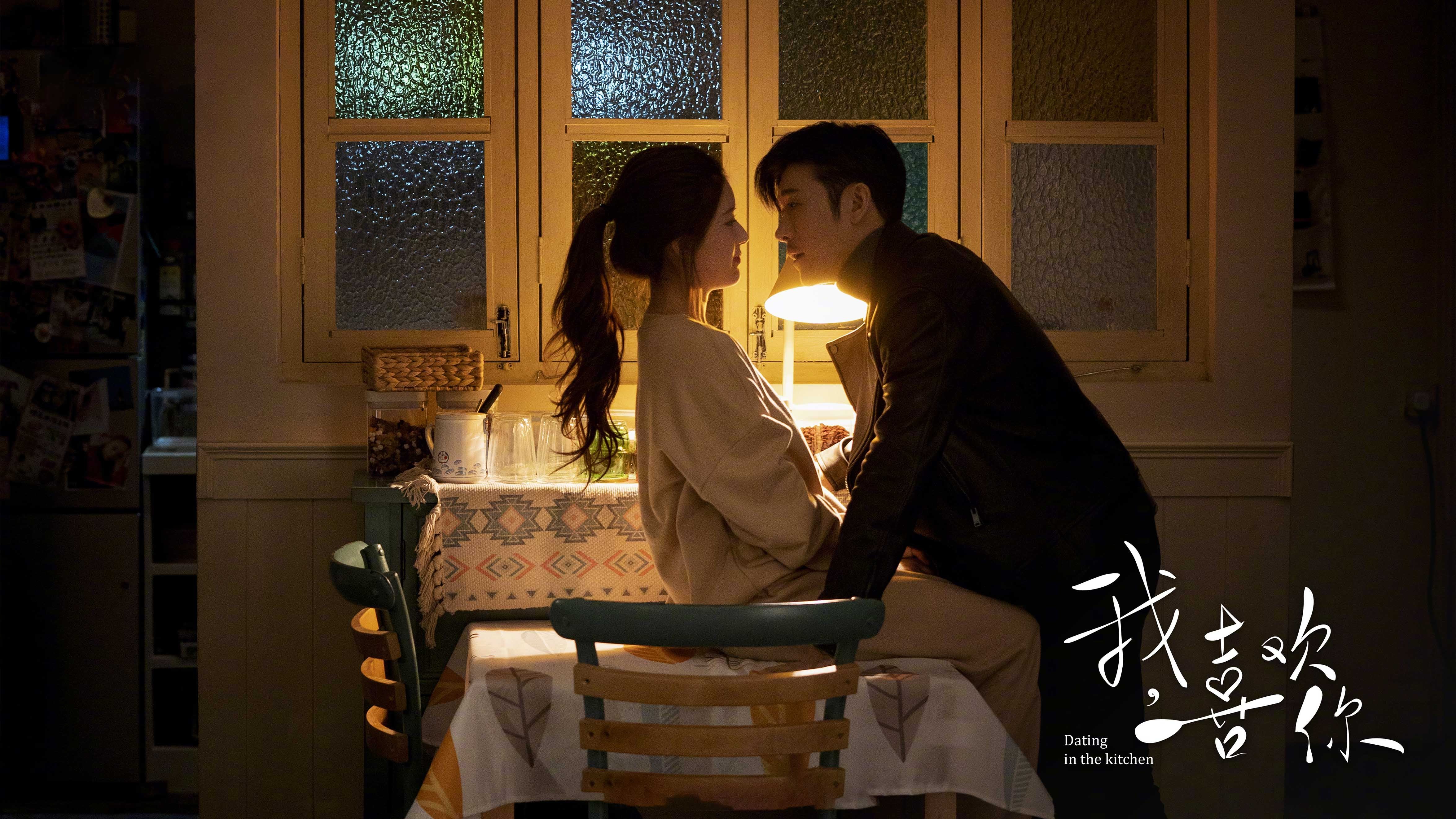 黄潜艇刺穿红魔,蓝潮难撼时光,当C罗的火焰照亮比利时黄金一代的黄昏