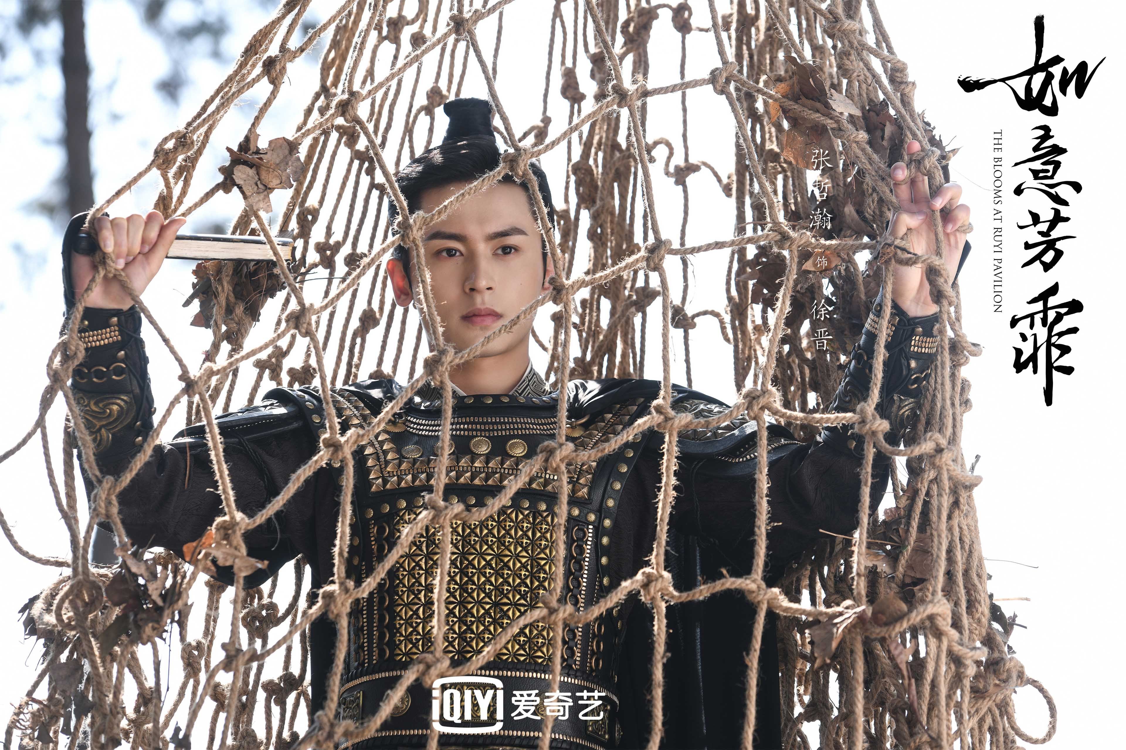 从未如此温柔,当欧文用指尖的芭蕾掀翻灰熊铁壁