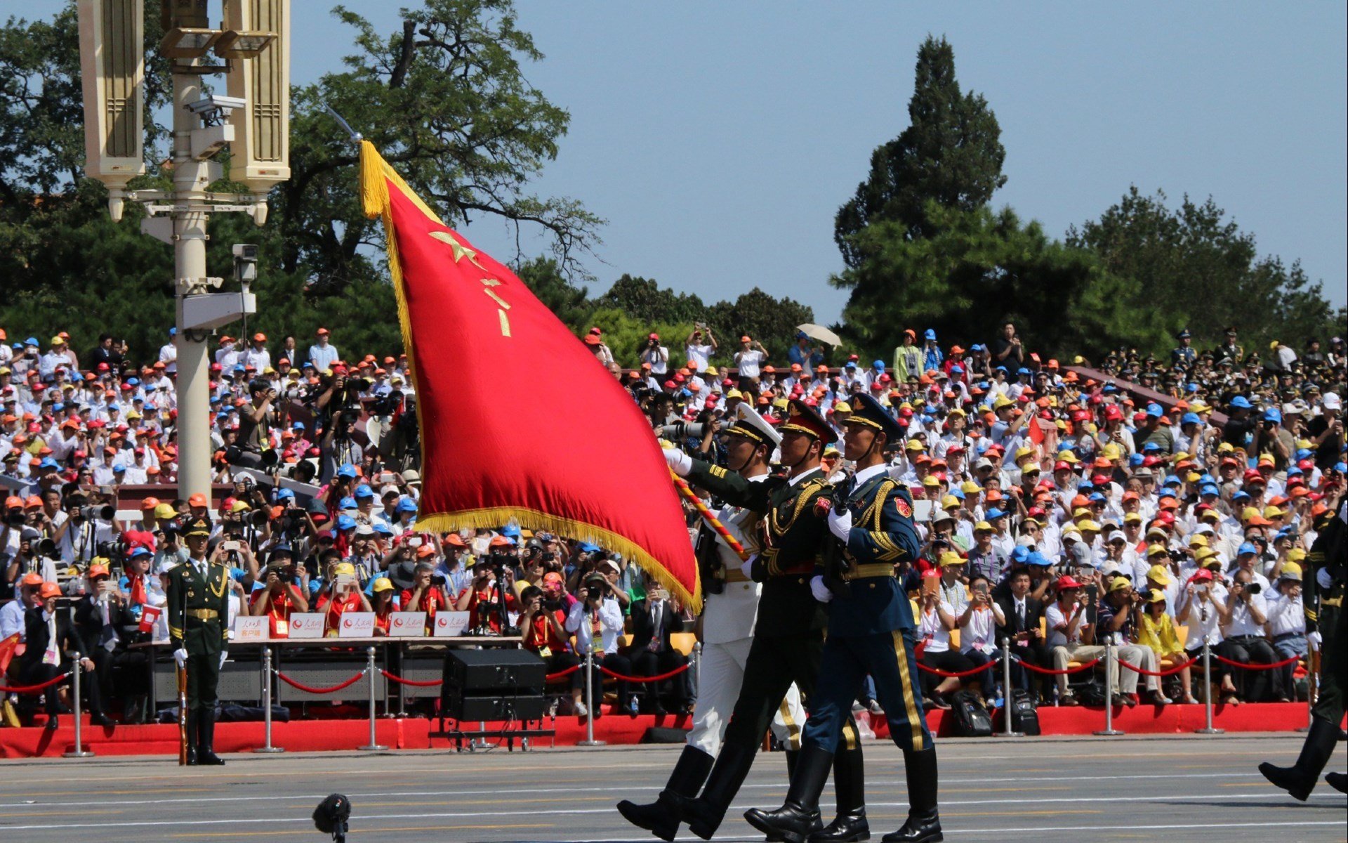 平行宇宙的碰撞，当独行侠翻盘奇才遇见锡安接管季后赛