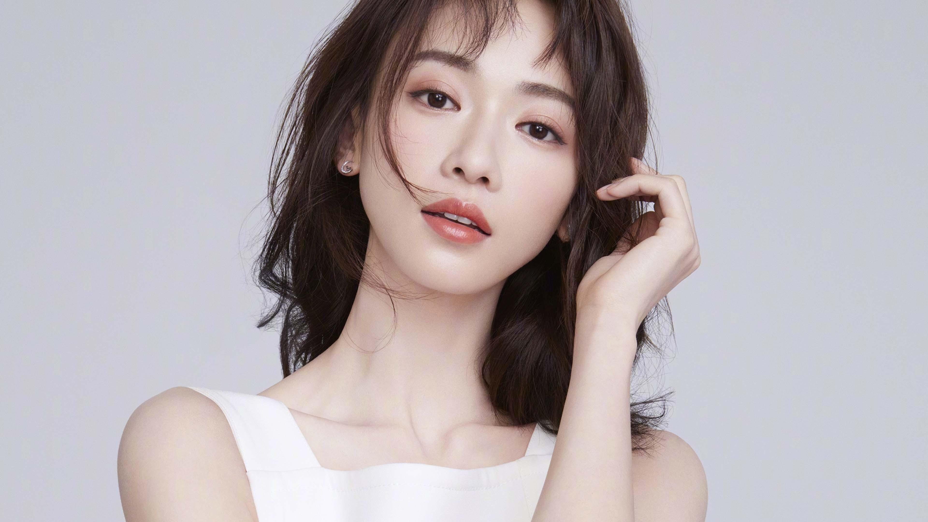 战术铁幕与唯一漏洞，富安健洋如何用15秒定义德伊之战